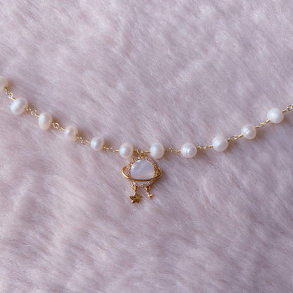 Saturn Pearl Choker