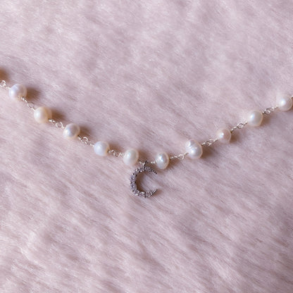 Moonlight Pearl Choker